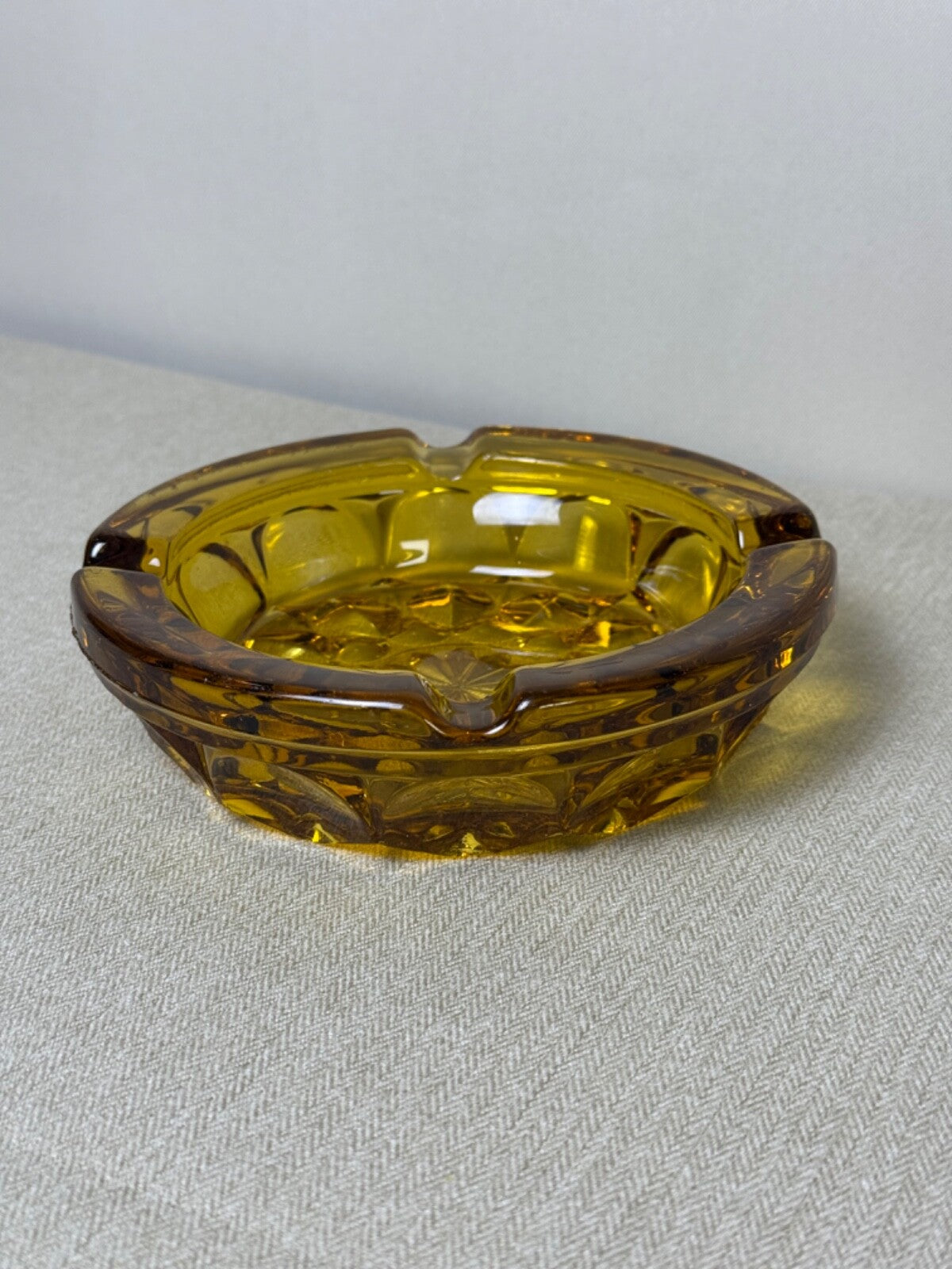 MCM Anchor Hocking amber glass ashtray Fairfield Starburst functioning decor