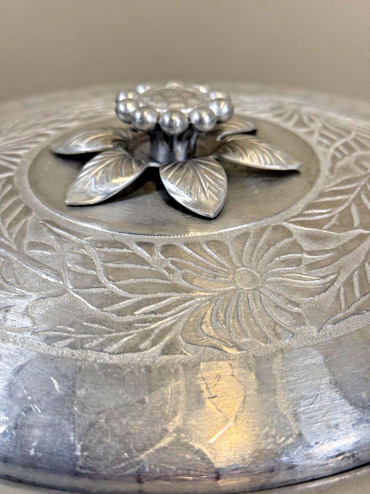 SALE! Vintage Everlast Forged Aluminum Hammered Floral Theme LOT - 4 pieces