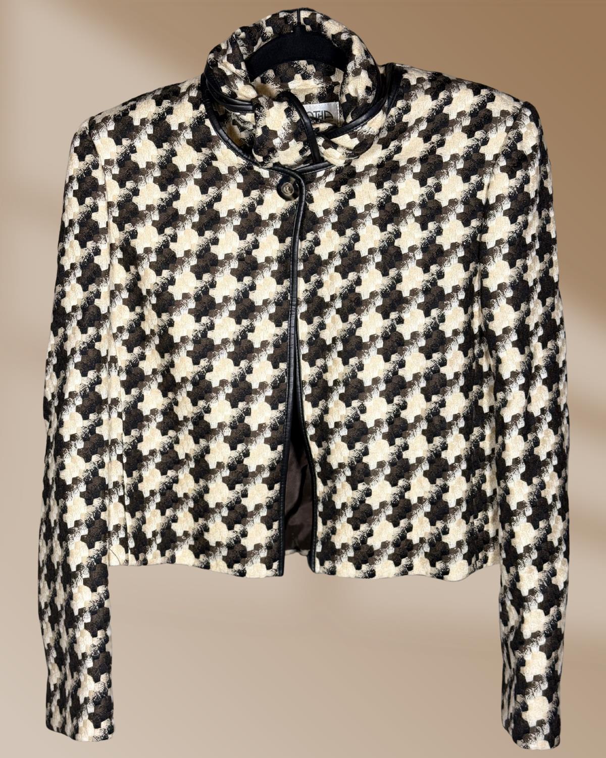 vintage fashion brand wool blazer, women's medium, houndstooth black cream brown